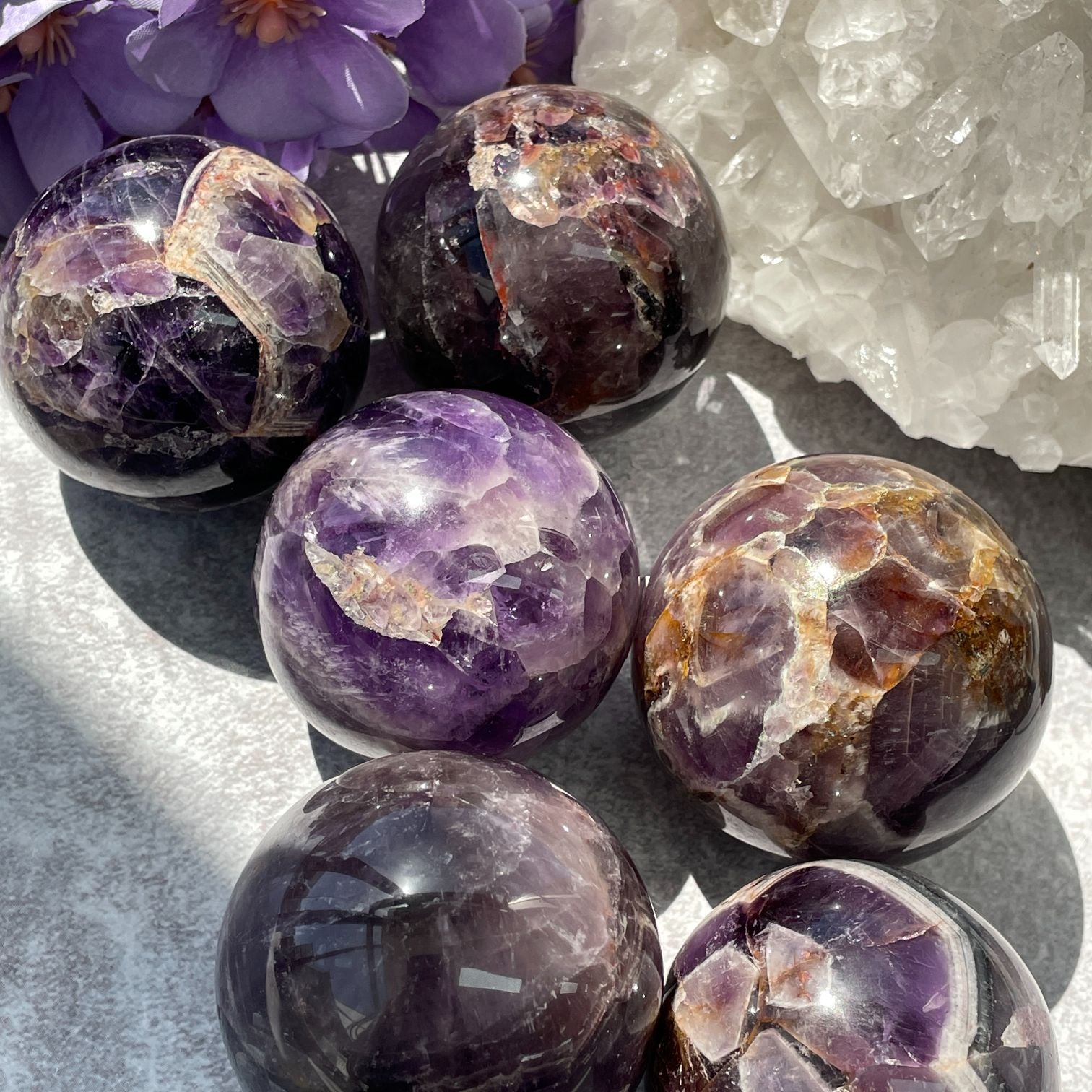Chevron Amethyst Sphere 5cm - 1pc Chevron Amethyst Sphere 5cm - 1pc